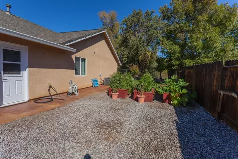 2722 Garnet Ct, Redding, CA 96001 photo 18