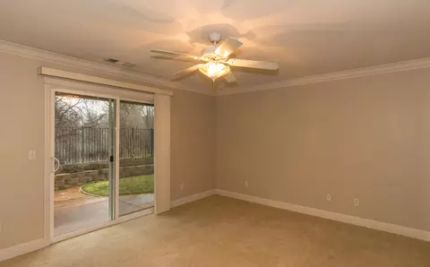 2722 Garnet Ct, Redding, CA 96001 photo 7