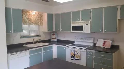 3795 Apollo, Redding, CA 96002 photo 4