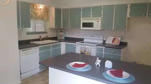 3795 Apollo, Redding, CA 96002 photo 3