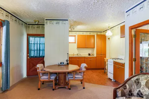 16425 Trail Dr, Redding, CA 96001 photo 32