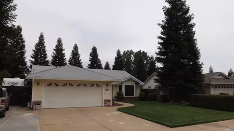 3283 Leonard St, Redding, CA 96002 photo 1