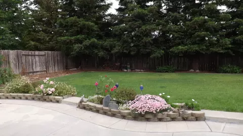 3283 Leonard St, Redding, CA 96002 photo 5