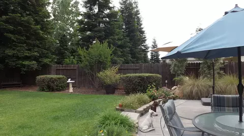 3283 Leonard St, Redding, CA 96002 photo 7