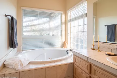 1049 Chardonnay Walk, Redding, CA 96001 photo 16