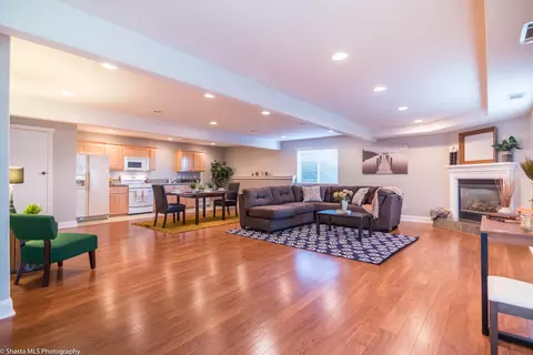 1049 Chardonnay Walk, Redding, CA 96001 photo 18