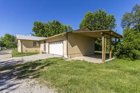 6039 Bellevue Ln, Anderson, CA 96007 photo 5