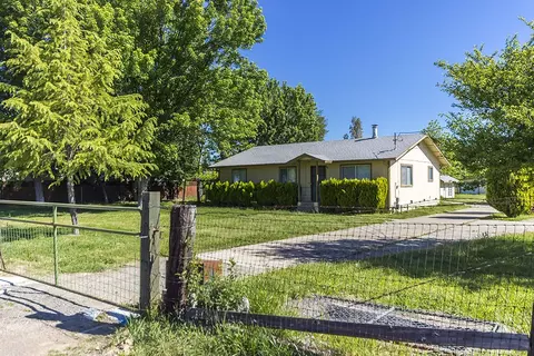 6039 Bellevue Ln, Anderson, CA 96007 photo 2