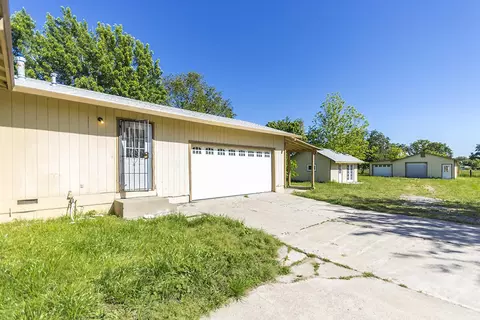 6039 Bellevue Ln, Anderson, CA 96007 photo 4