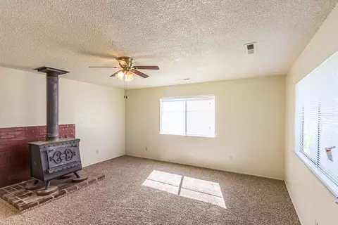 6039 Bellevue Ln, Anderson, CA 96007 photo 12