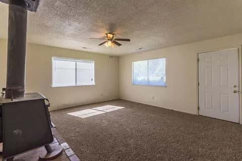 6039 Bellevue Ln, Anderson, CA 96007 photo 10