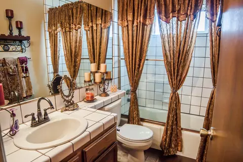 483 Ridgecrest Trl, Redding, CA 96003 photo 9