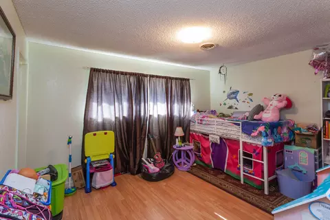 8950 Brentwood Way, Redding, CA 96002 photo 20