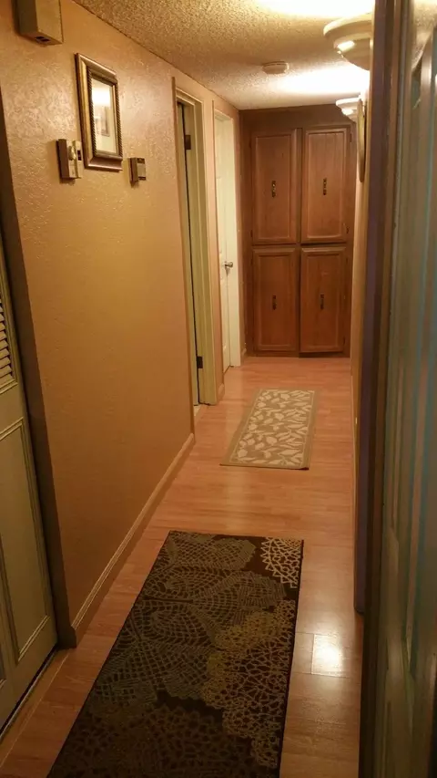 8950 Brentwood Way, Redding, CA 96002 photo 15