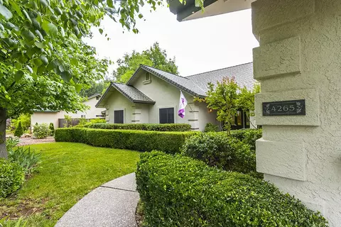 4265 Brittany Dr, Redding, CA 96002 photo 9
