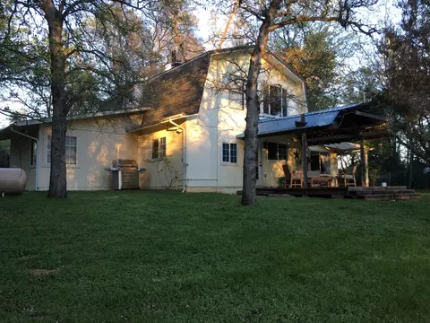 20916 Windsong Ln, Redding, CA 96003 photo 1