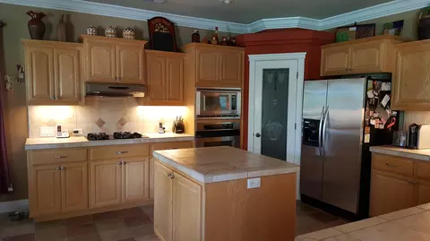 1854 Harvard Way, Redding, CA 96003 photo 8