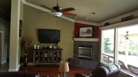 1854 Harvard Way, Redding, CA 96003 photo 10