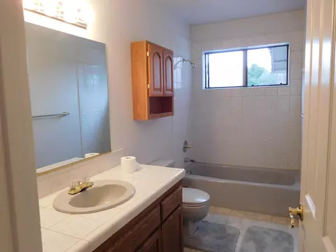 1375 Hope Ln, Redding, CA 96003 photo 6