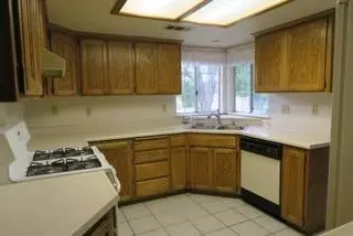3359 Cutlas Ct, Redding, CA 96001 photo 7