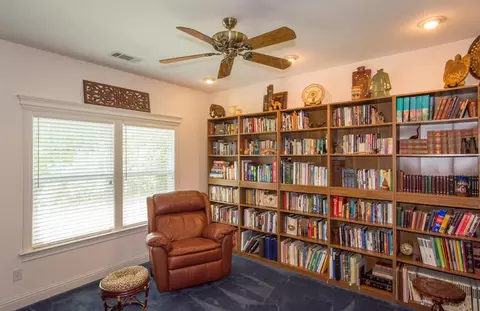 2394 Dream St, Redding, CA 96001 photo 37