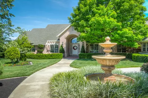 2394 Dream St, Redding, CA 96001 photo 1