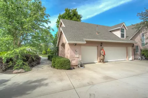 2394 Dream St, Redding, CA 96001 photo 16
