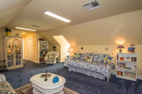 2394 Dream St, Redding, CA 96001 photo 48