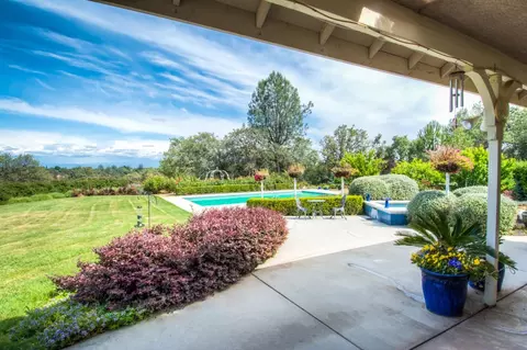 2394 Dream St, Redding, CA 96001 photo 14