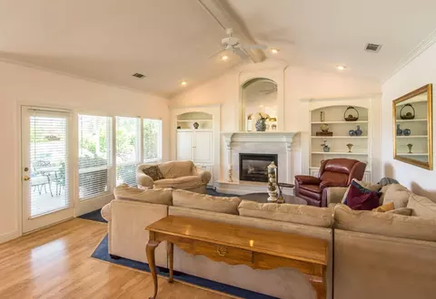 2394 Dream St, Redding, CA 96001 photo 31