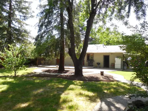 11473 Hawley Rd, Redding, CA 96003 photo 16