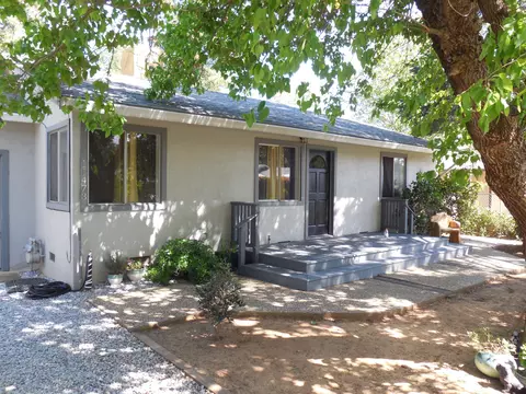 11473 Hawley Rd, Redding, CA 96003 photo 2