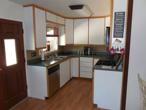 11473 Hawley Rd, Redding, CA 96003 photo 5