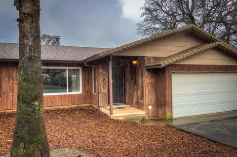 20355 Pickford Way, Redding, CA 96002 photo 4