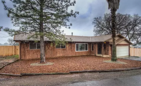 20355 Pickford Way, Redding, CA 96002 photo 3