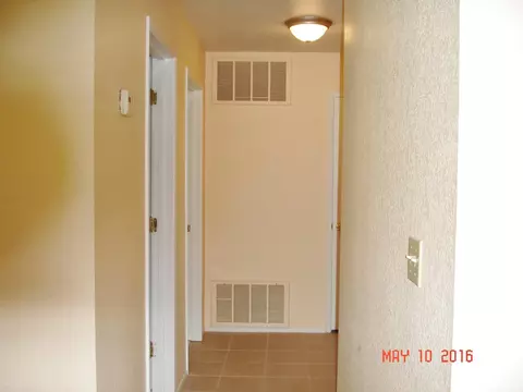 15945 Cloverdale Rd, Anderson, CA 96007 photo 8