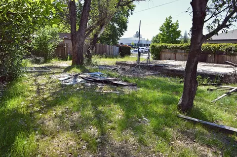 2573 Bunker St, Redding, CA 96002 photo 10