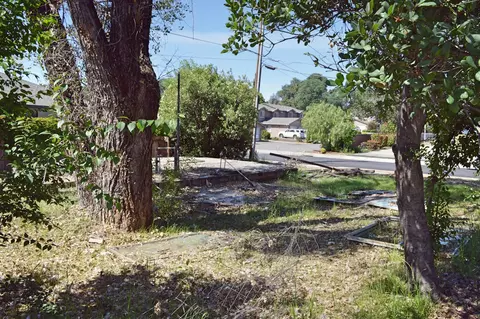 2573 Bunker St, Redding, CA 96002 photo 9