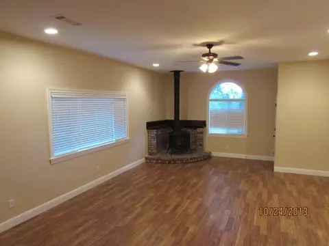 9010 Simmons Rd, Redding, CA 96001 photo 6