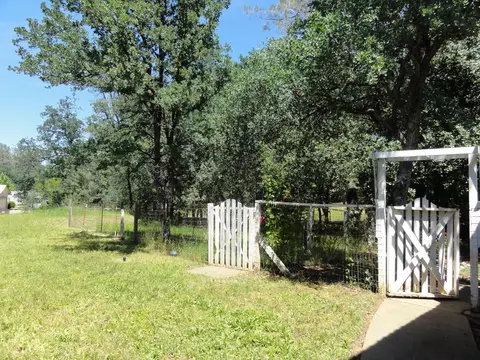 9010 Simmons Rd, Redding, CA 96001 photo 20