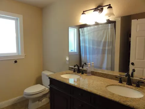 9010 Simmons Rd, Redding, CA 96001 photo 15