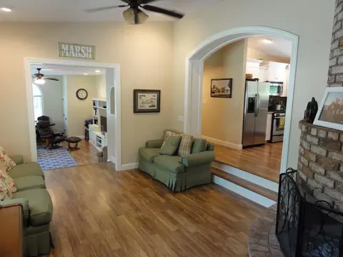 9010 Simmons Rd, Redding, CA 96001 photo 3