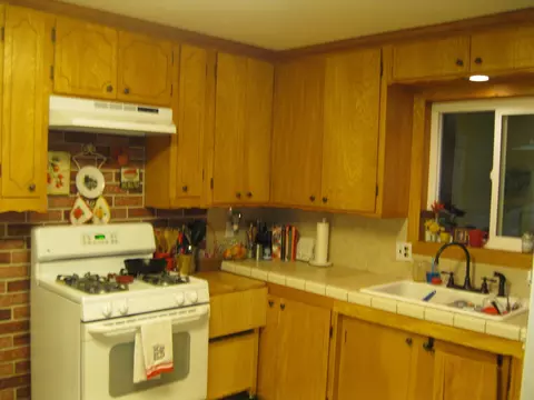 1145 Harpole Rd, Redding, CA 96002 photo 5