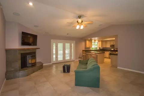 12670 Glide Way, Redding, CA 96003 photo 7