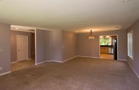 12670 Glide Way, Redding, CA 96003 photo 4