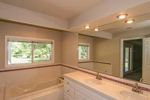 12670 Glide Way, Redding, CA 96003 photo 17