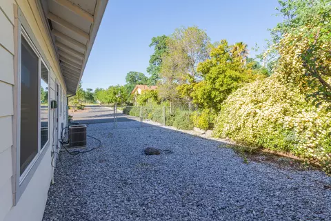19287 Hollow Ln, Redding, CA 96003 photo 37