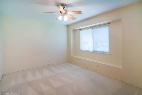 8501 Copper Dr, Redding, CA 96001 photo 17