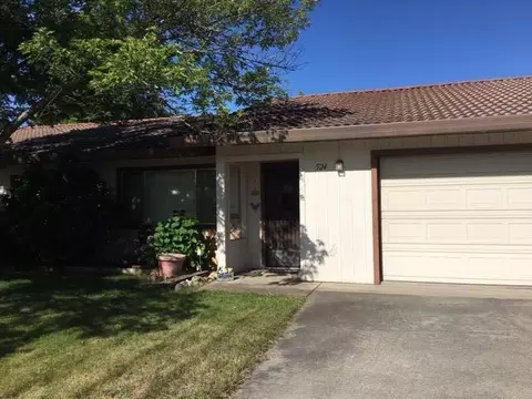 524 Teakwood Dr, Redding, CA 96003 photo 2