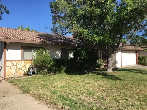 524 Teakwood Dr, Redding, CA 96003 photo 1